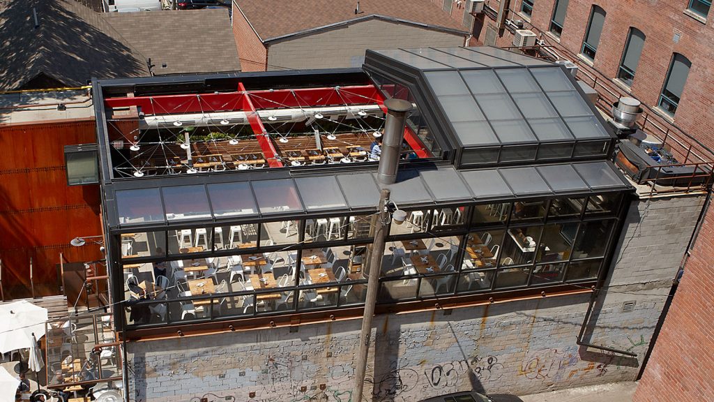 Top Five Reasons to Add a Retractable Roof to Your Restaurant Patio featured image