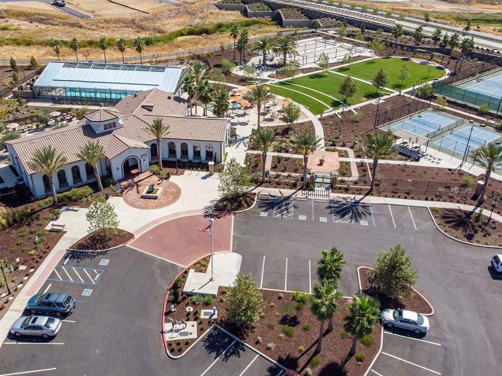 Retractable Enclosure at Heritage El Dorado Hills’ Offers an Outdoor Pool Year-Round featured image