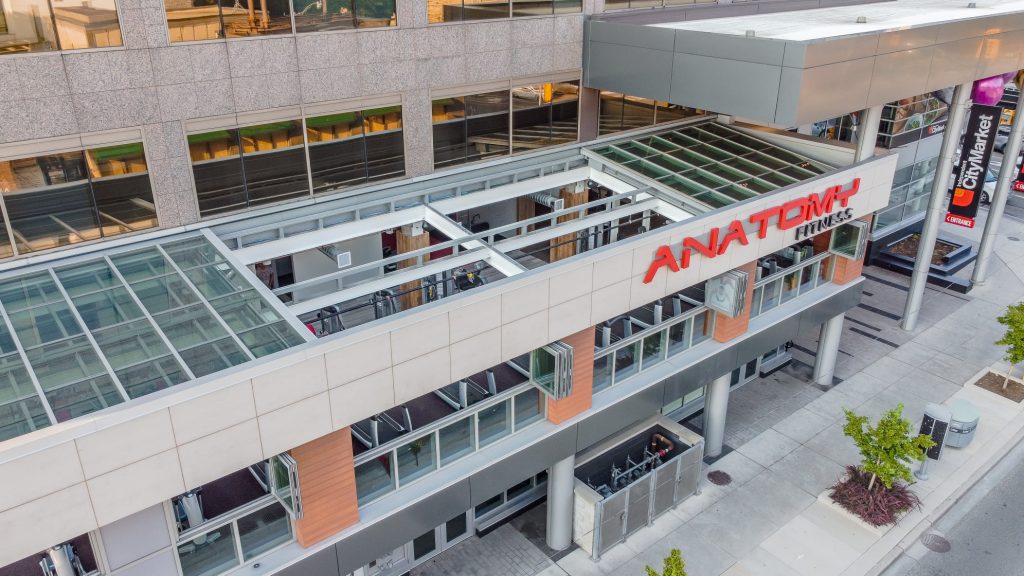Year-round patio to uptown Toronto property featured image