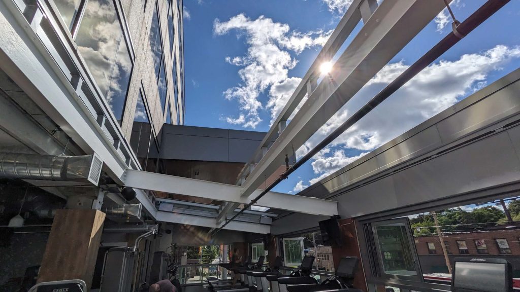 Anatomy Fitness Single Slope Retractable Roof